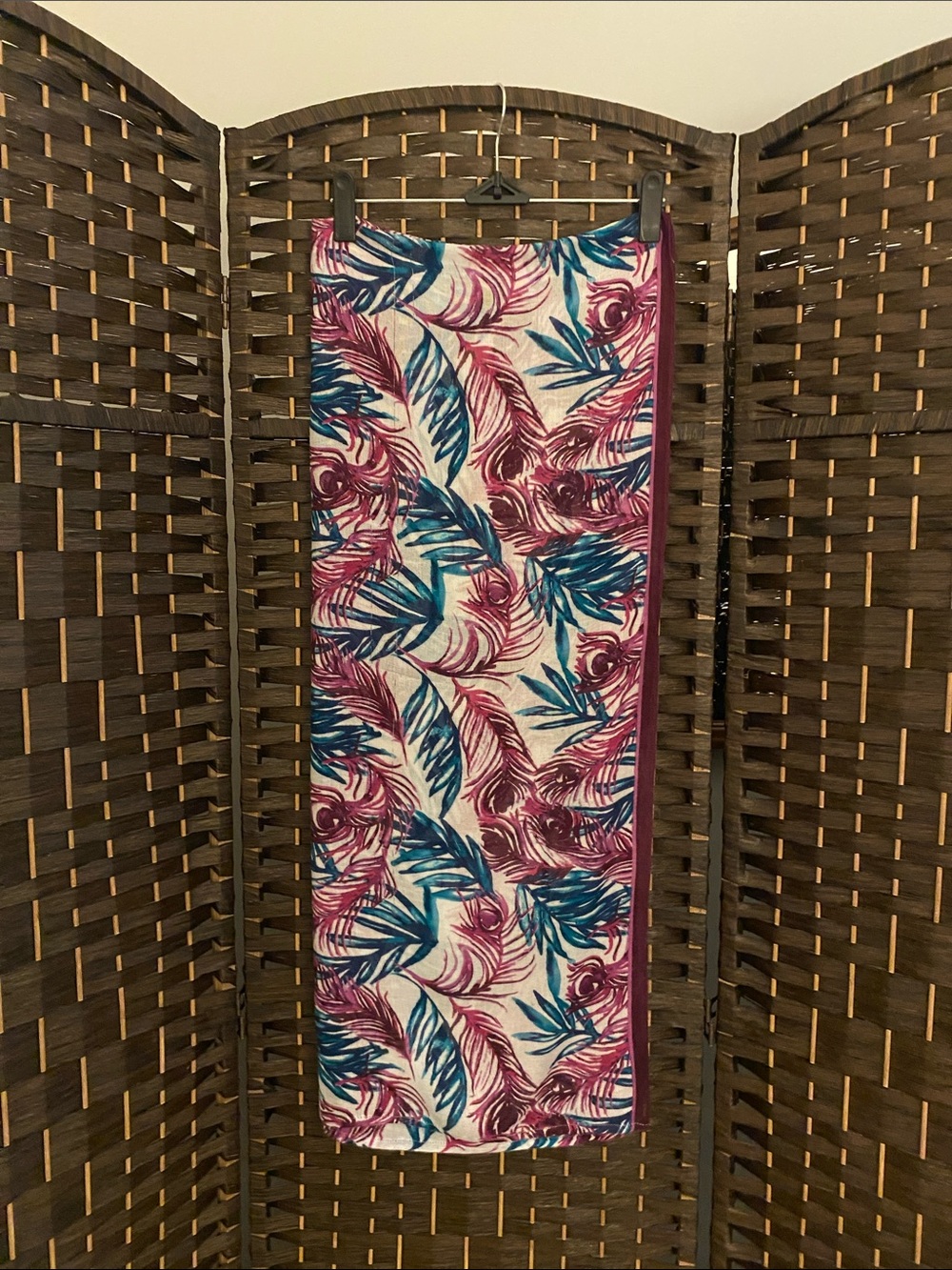 Tommy Bahama Fuchsia and Teal Feather Print Scarf Wrap Silk/Modal Blend
